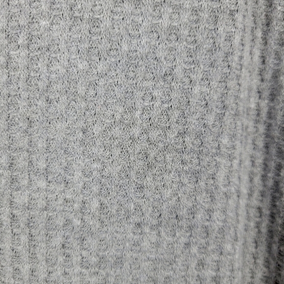 Torrid Waffle Knit V-Neck Babydoll Top - Picture 9 of 11